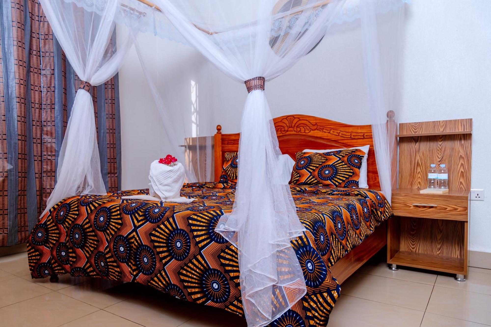 Isange Paradise Resort Ruhengeri 外观 照片
